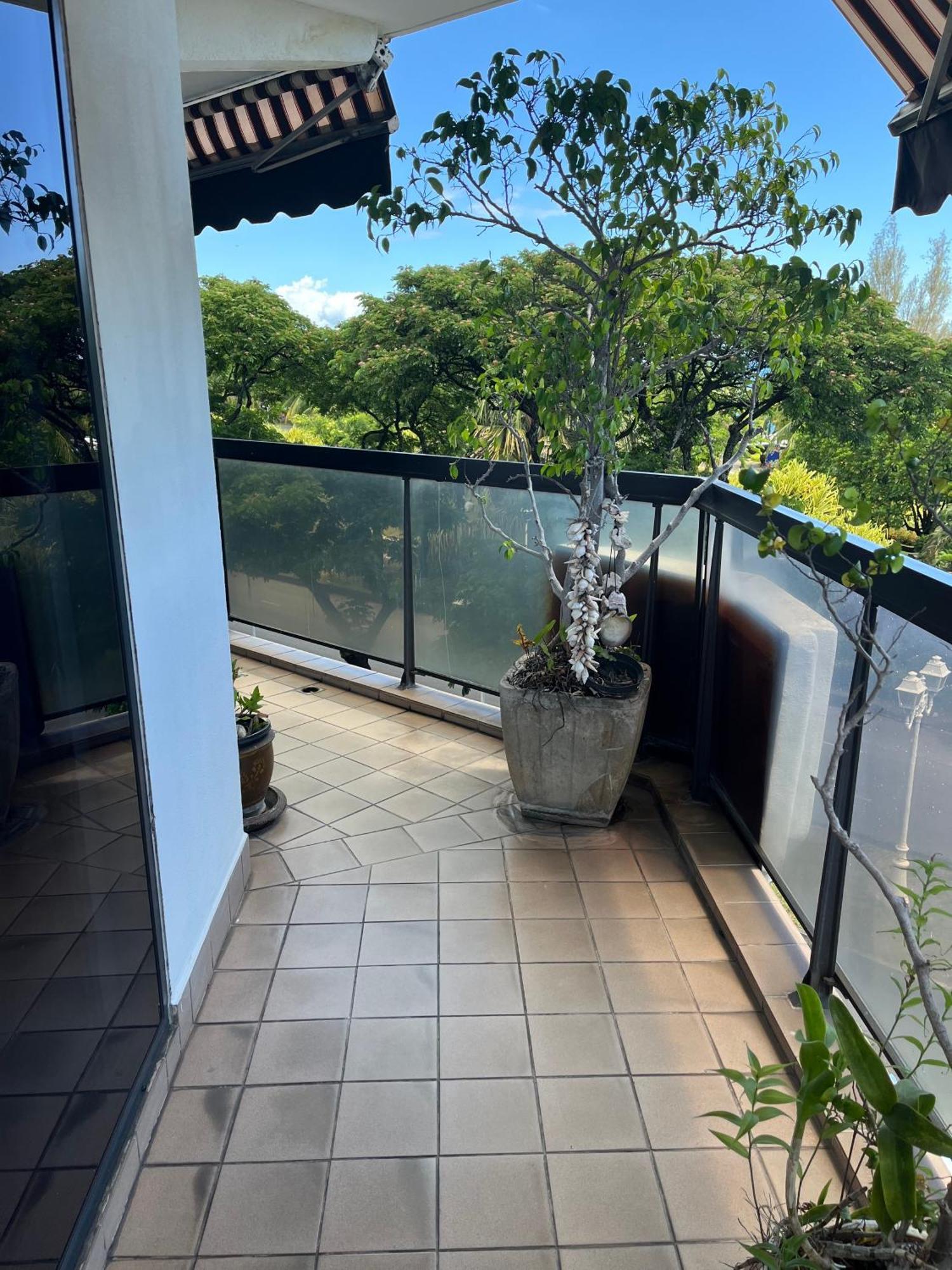 Poerava Tahiti Apartman Papeete  Kültér fotó